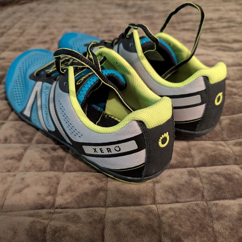 Xero Shoes Men's 11.5 Blue HFS Lightweight Road Runner Barefoot - Picture 2 of 4